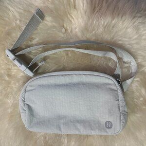Lululemon Everywhere Belt Bag 1L *Ripstop